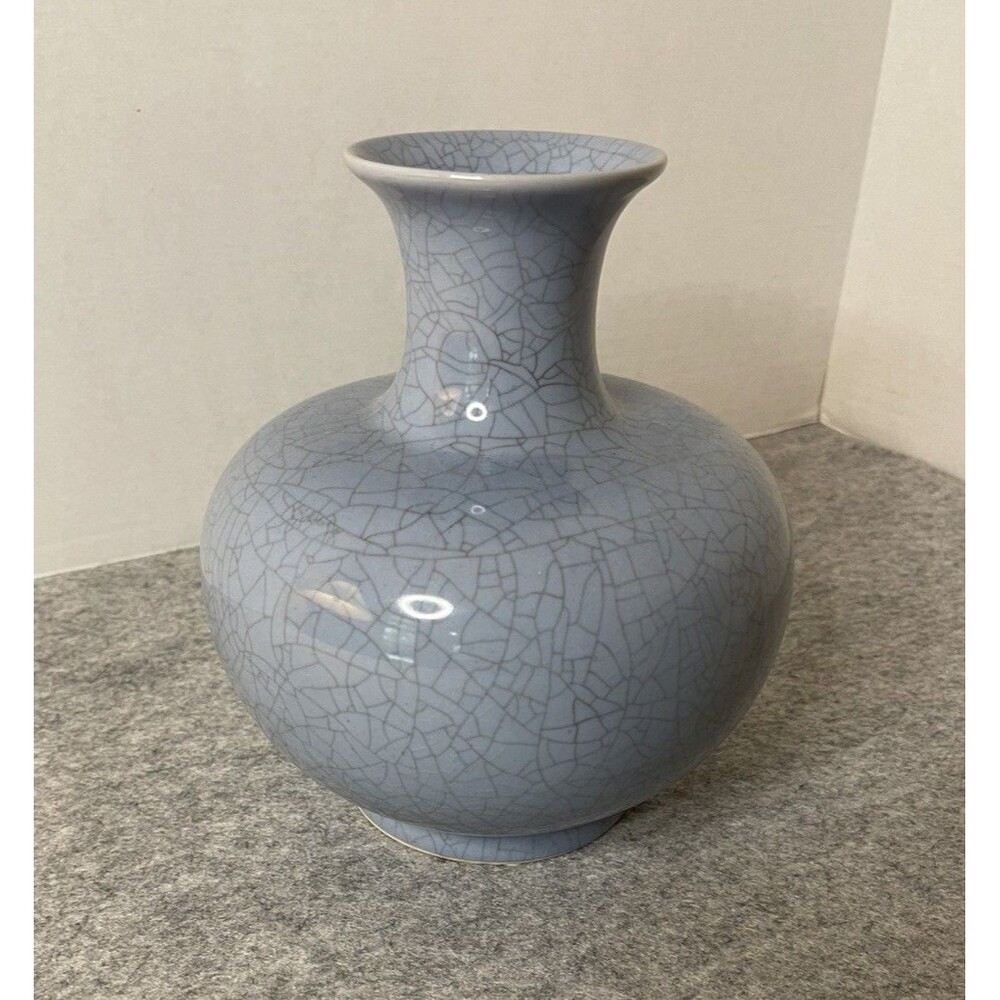 Vintage Chinese Pale Blue Crackle Glaze Porcelain Vase Celadon Ceramic Bulbous